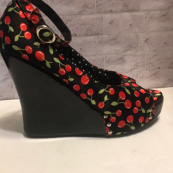 Penthouse Black and Red Cherry Pinup Platforms - Picture 5 of 14